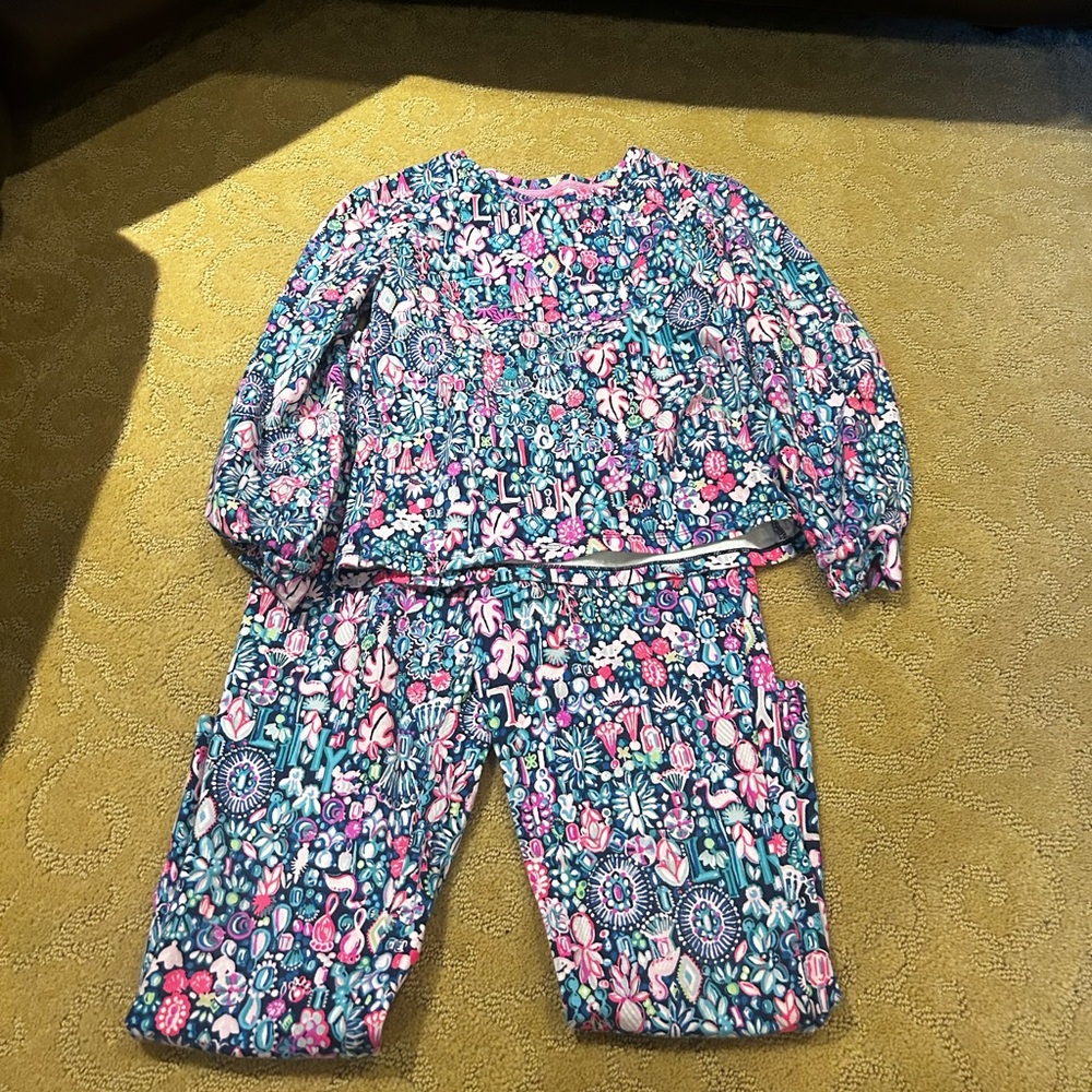 lily putizler size 8/10